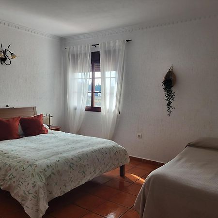 Hostal Rural La Plata Parking Incluido Arcos de la Frontera Bagian luar foto