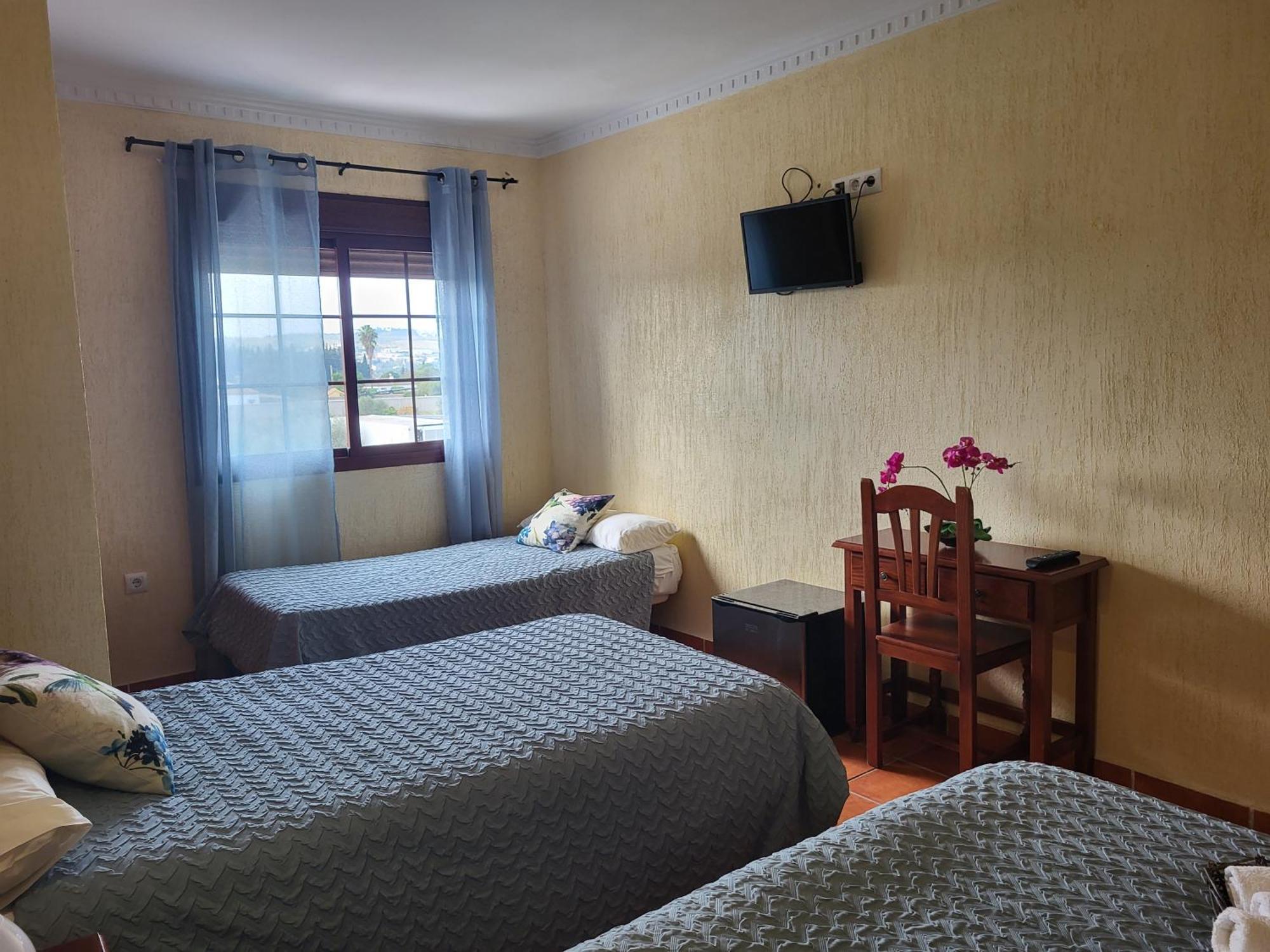 Hostal Rural La Plata Parking Incluido Arcos de la Frontera Bagian luar foto