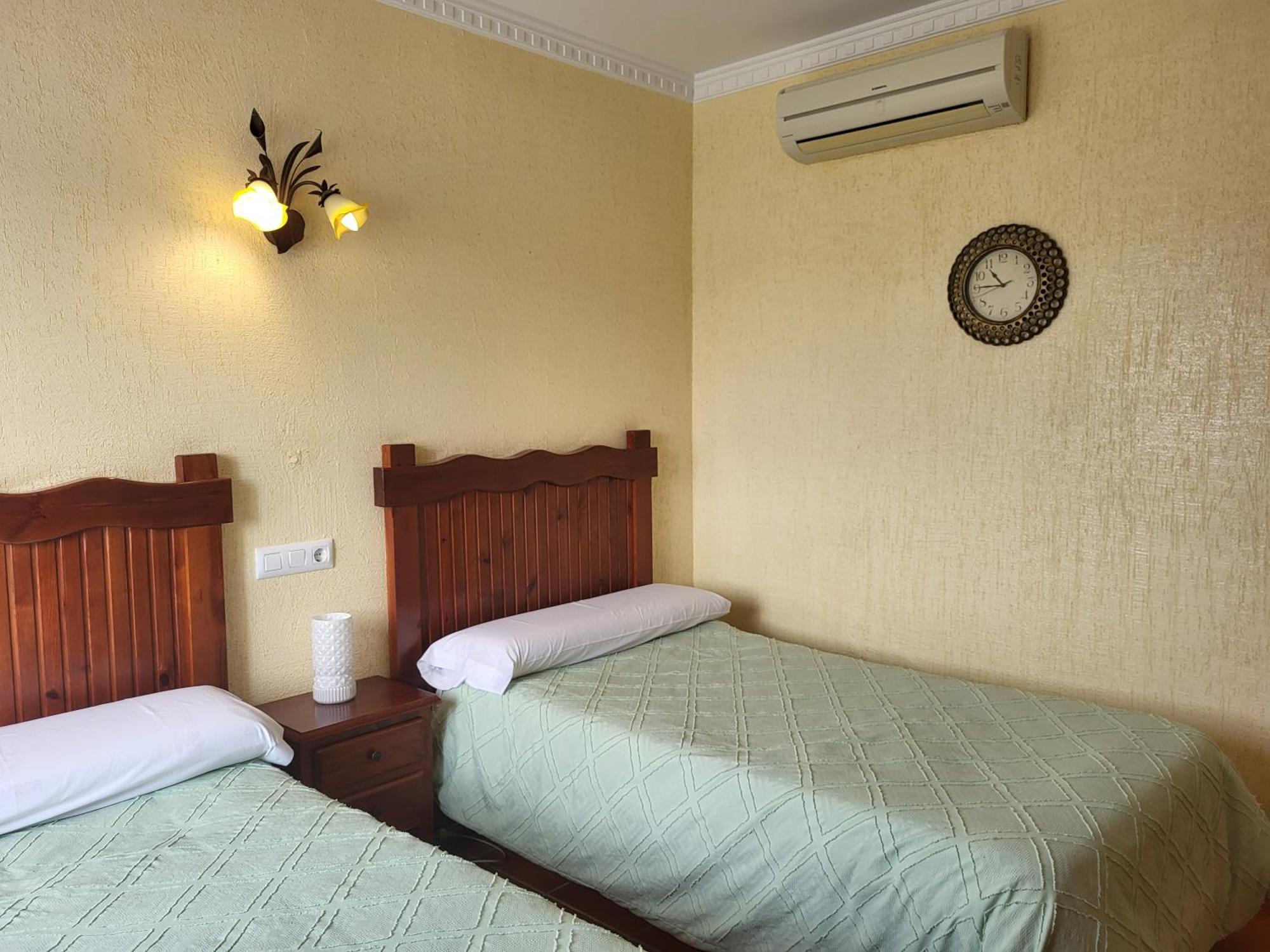 Hostal Rural La Plata Parking Incluido Arcos de la Frontera Bagian luar foto